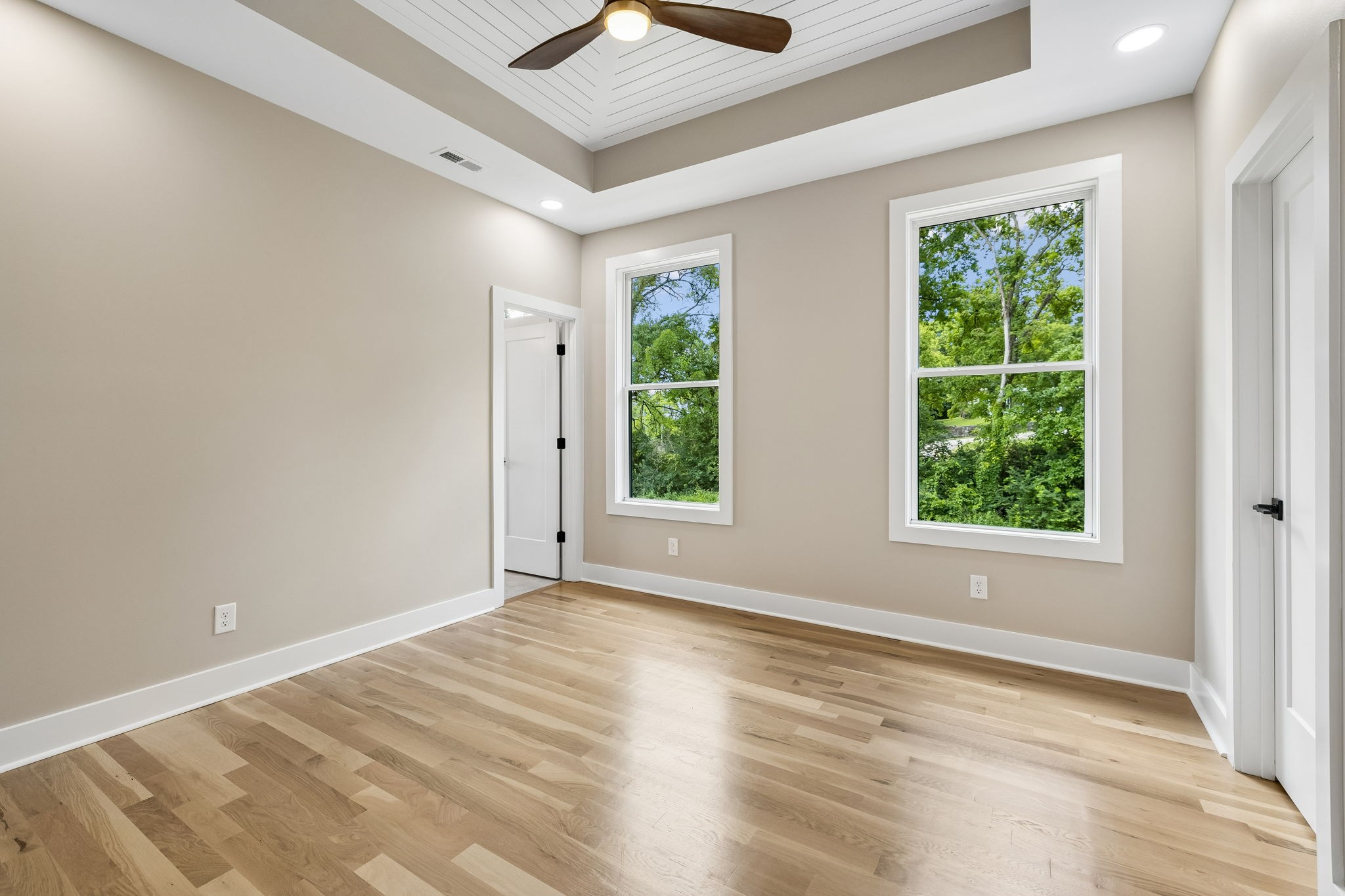 3213 Resha Ln Unit: B