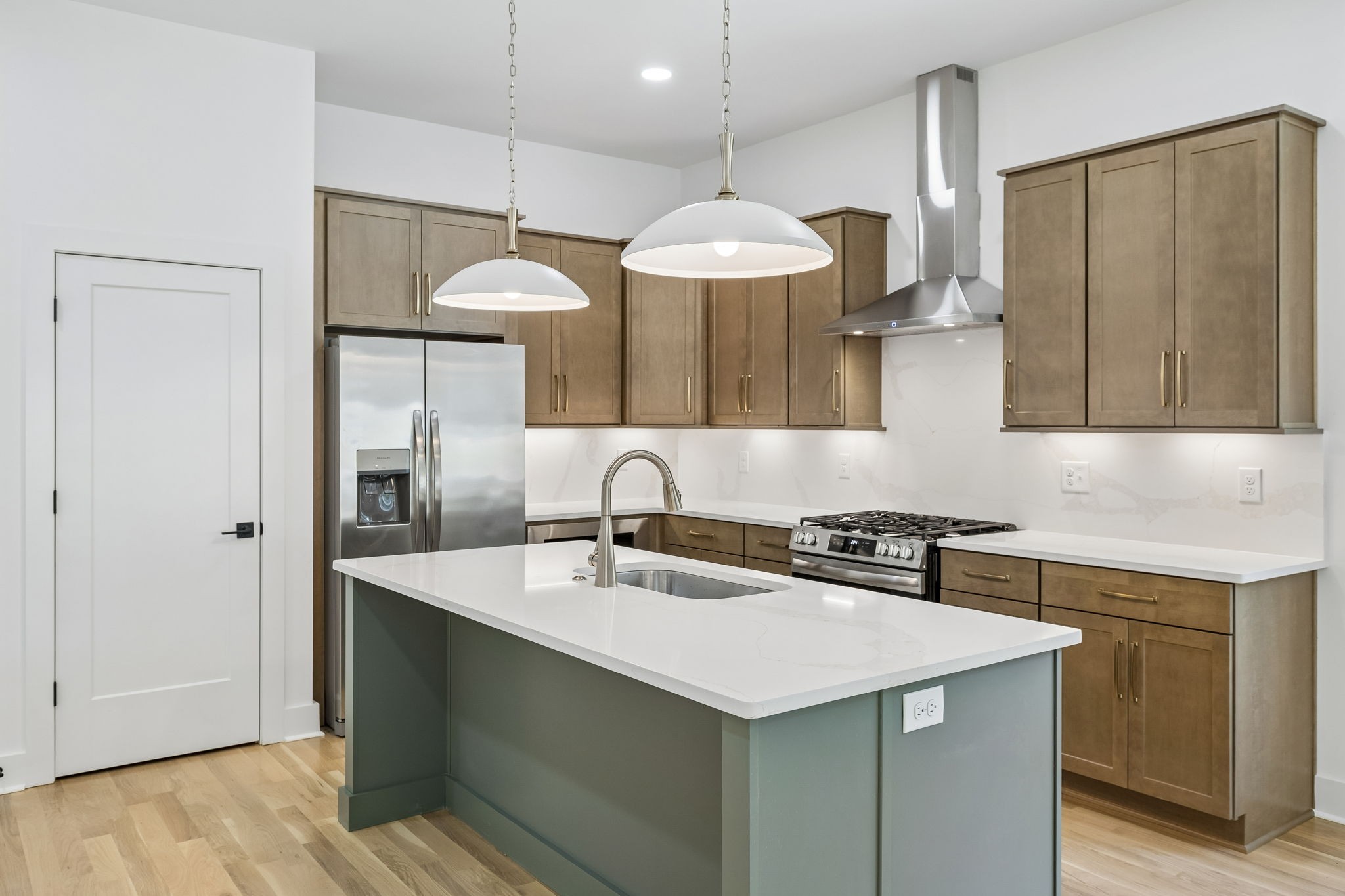 3213 Resha Ln Unit: B