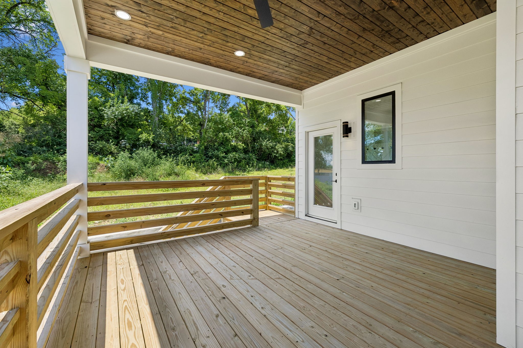 3213 Resha Ln Unit: B