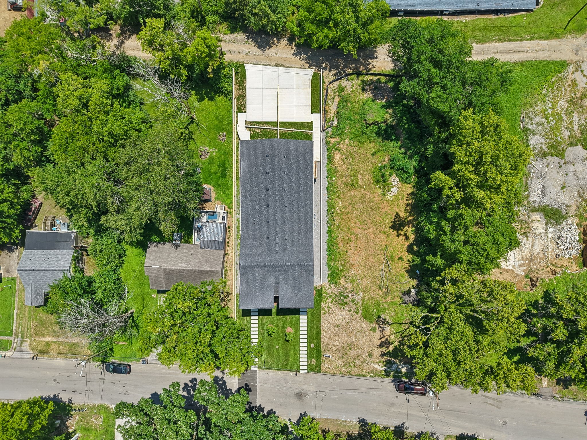 3213 Resha Ln Unit: B