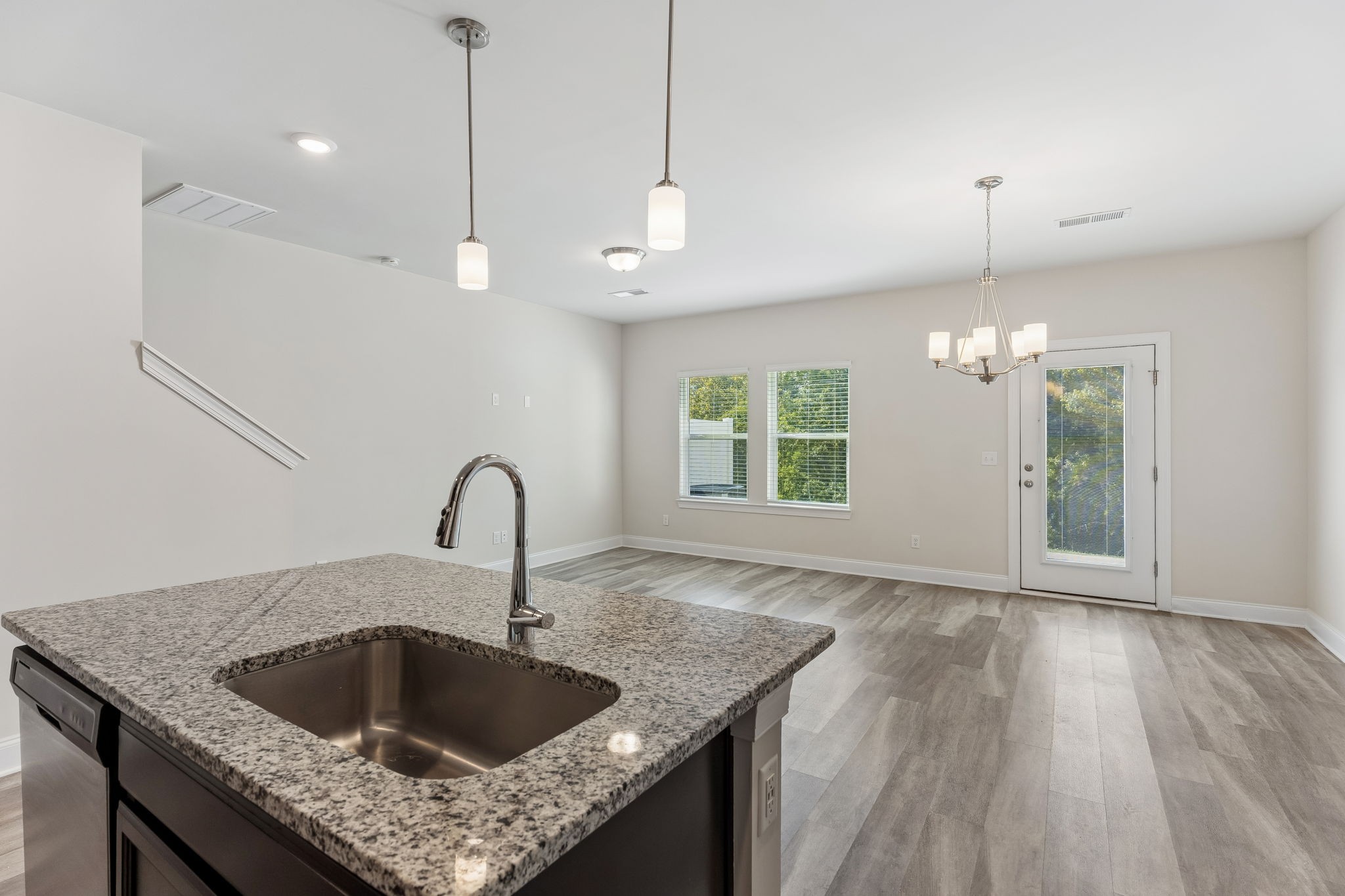 1017 McKee Ct