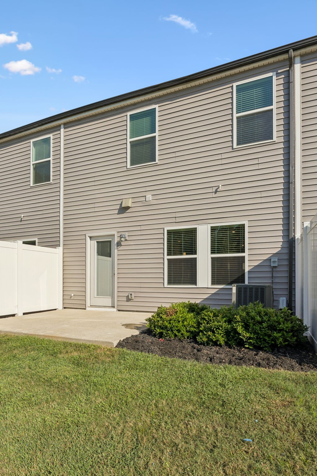 1017 McKee Ct