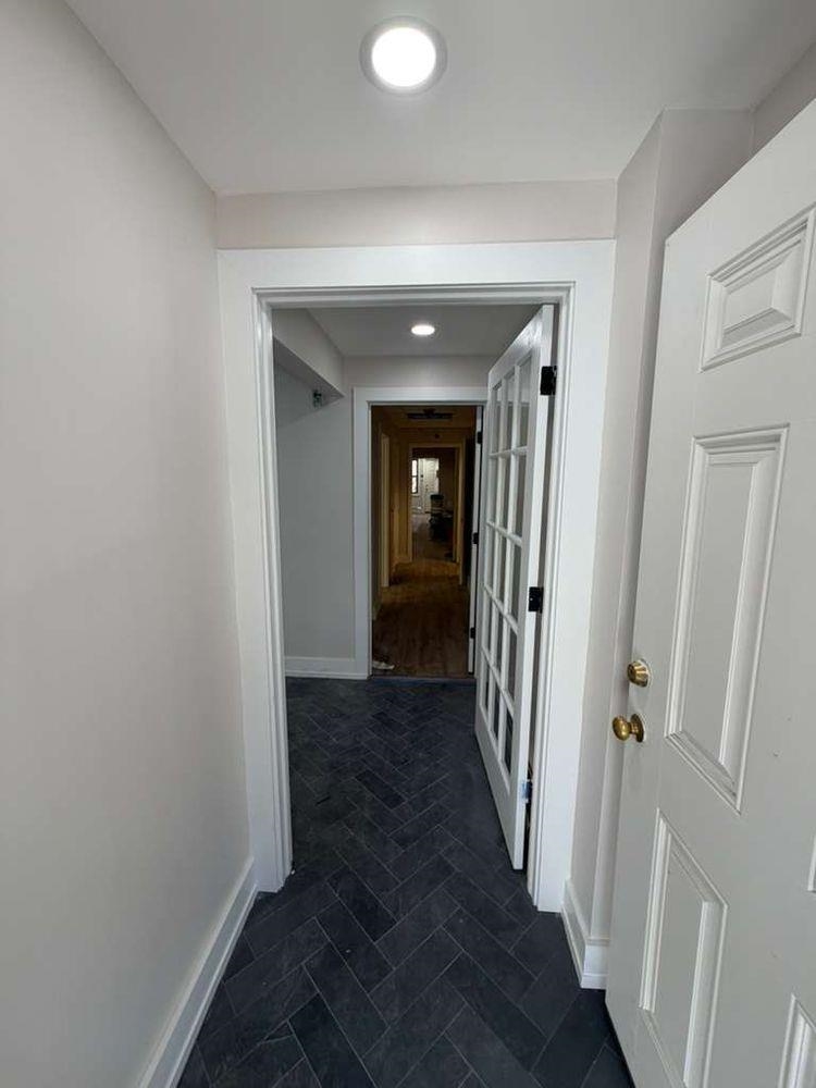 650 BERGEN AVE