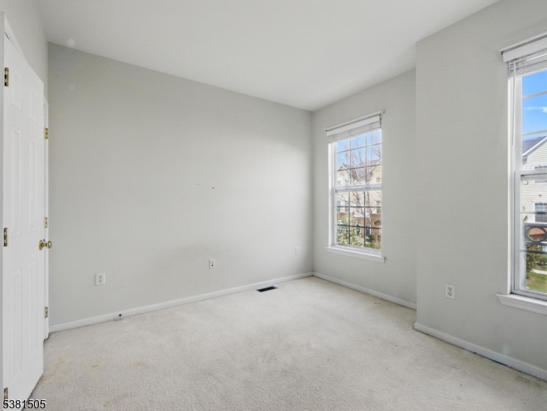 1007 Cunningham Ct 1007