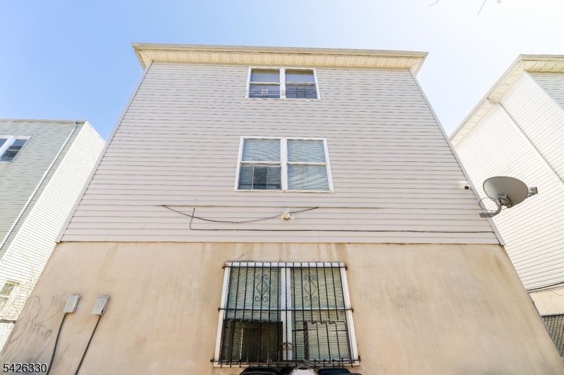 468 Irvine Turner Blvd