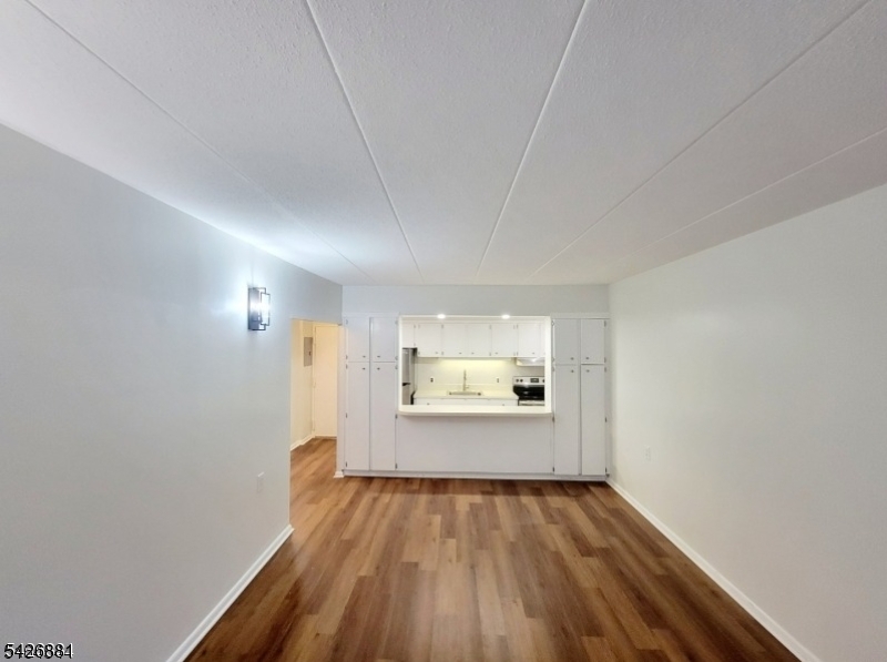 255 Tucker Ave