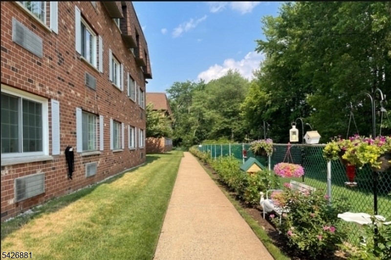255 Tucker Ave