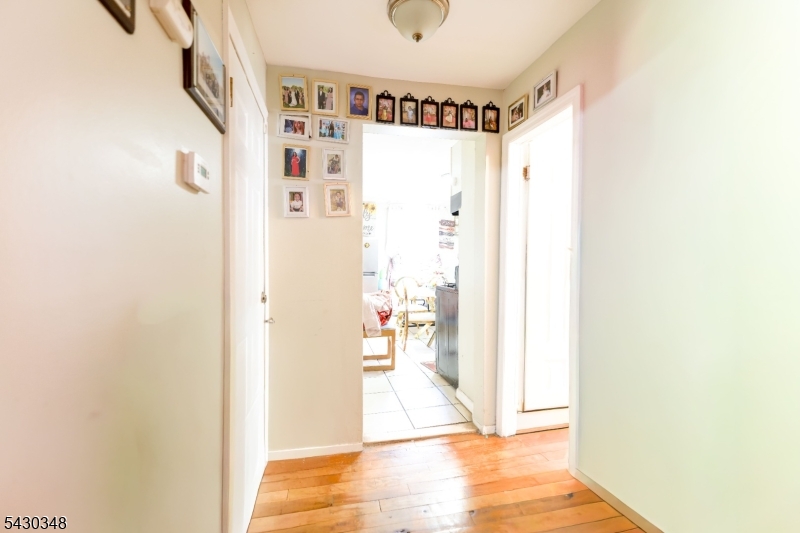 58 11Th Ave