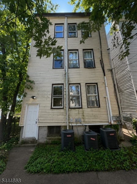 217 N 15Th St