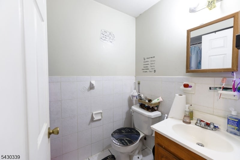 297 Avon Ave