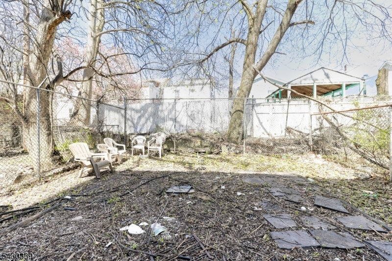 297 Avon Ave