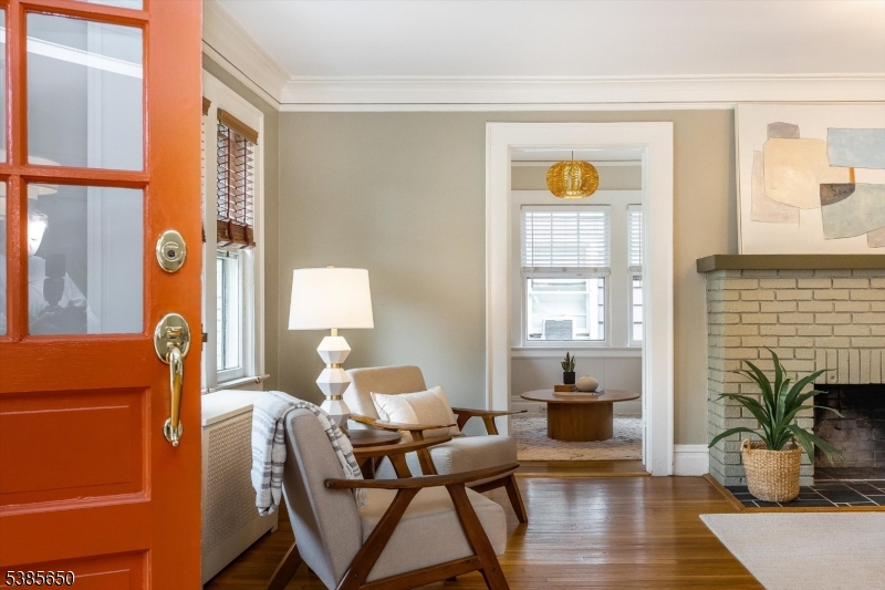 35 Watchung Ave