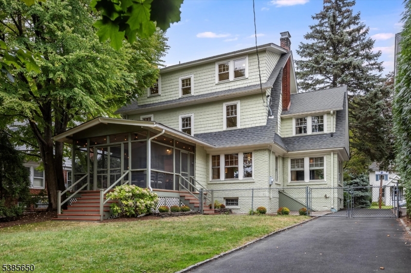 35 Watchung Ave