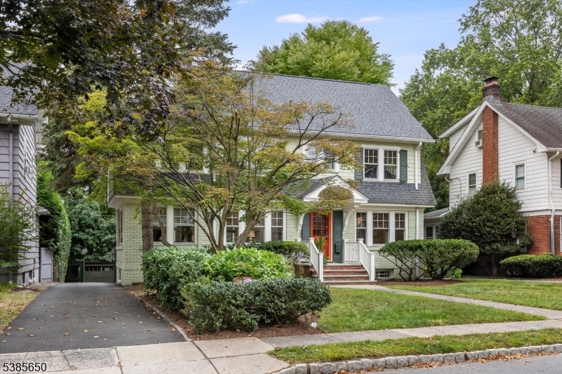 35 Watchung Ave