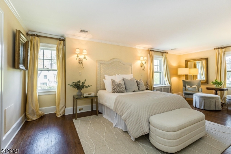 13 Ferncliff Ter