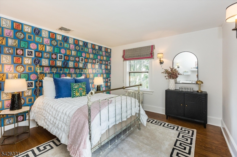 13 Ferncliff Ter
