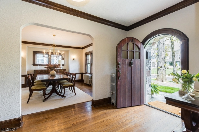 13 Ferncliff Ter