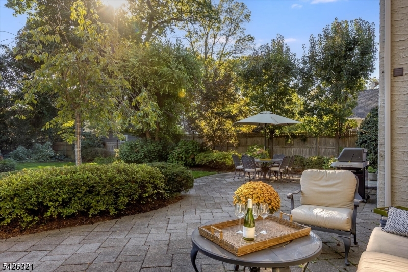 13 Ferncliff Ter
