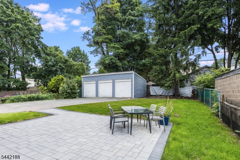 26 N Willow St 2