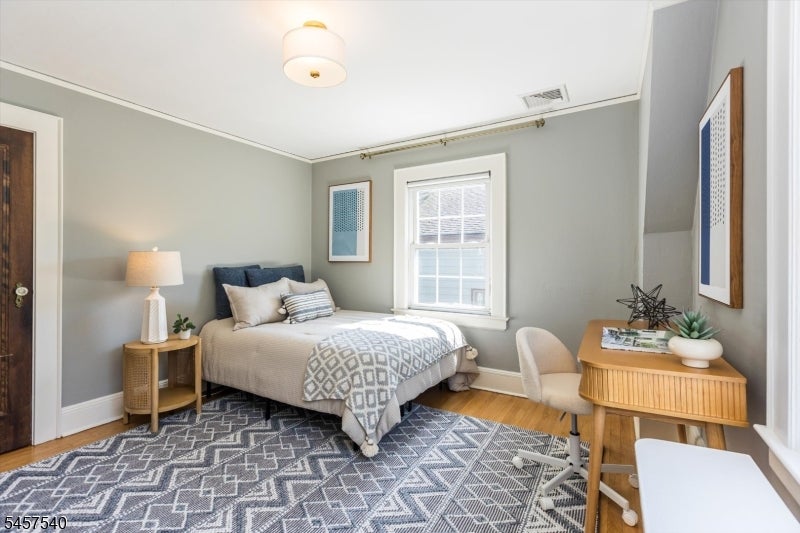 10 Colgate Rd