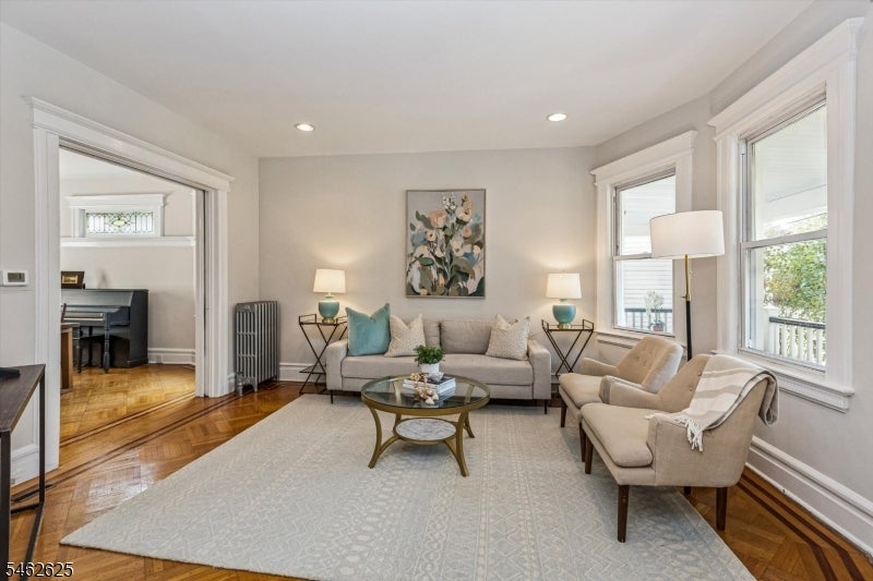 64 Watchung Ave