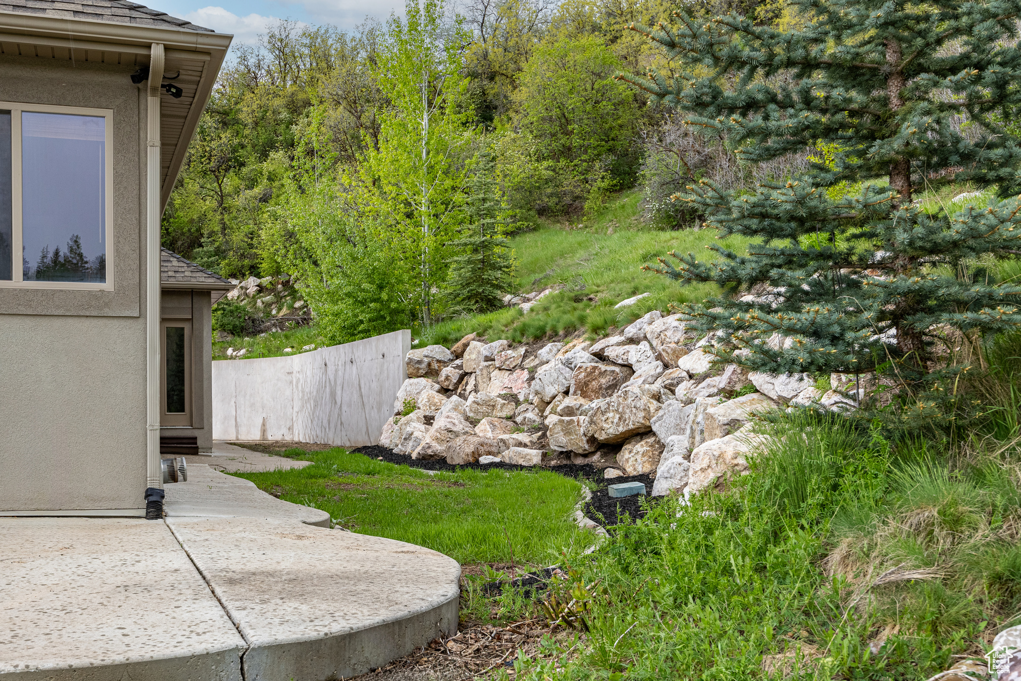 5966 WASATCH DR