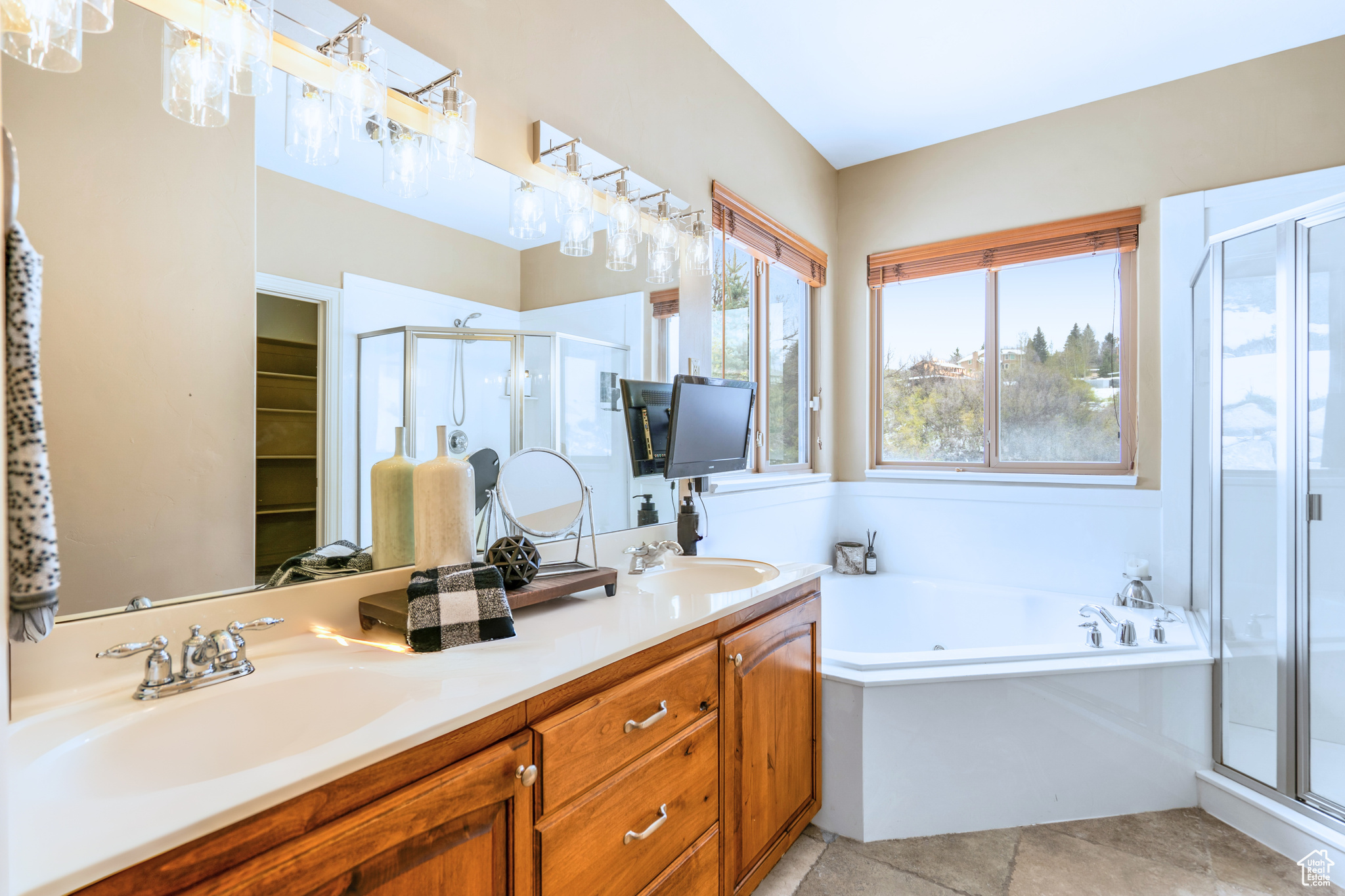 5966 WASATCH DR