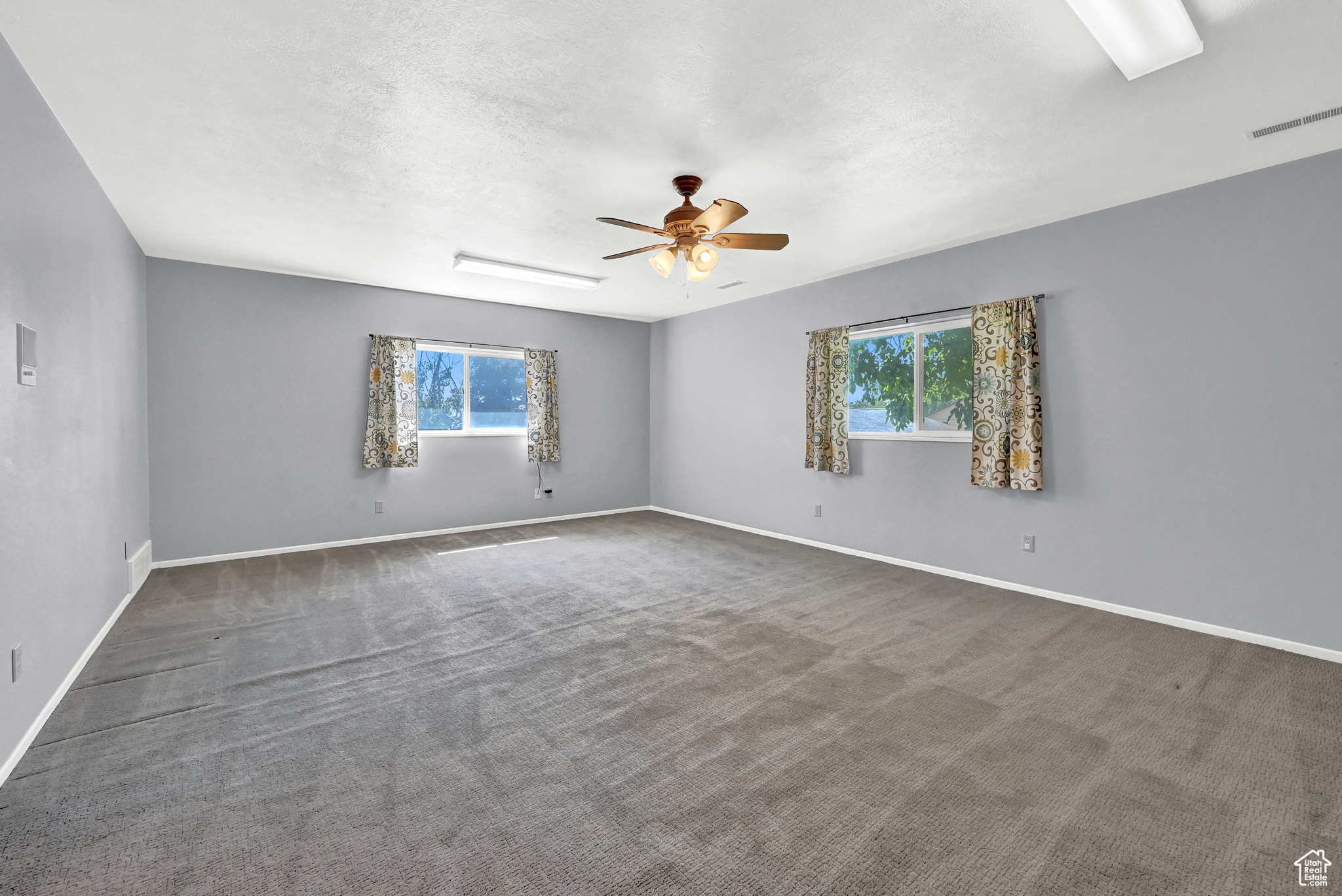 1607 N 800 W