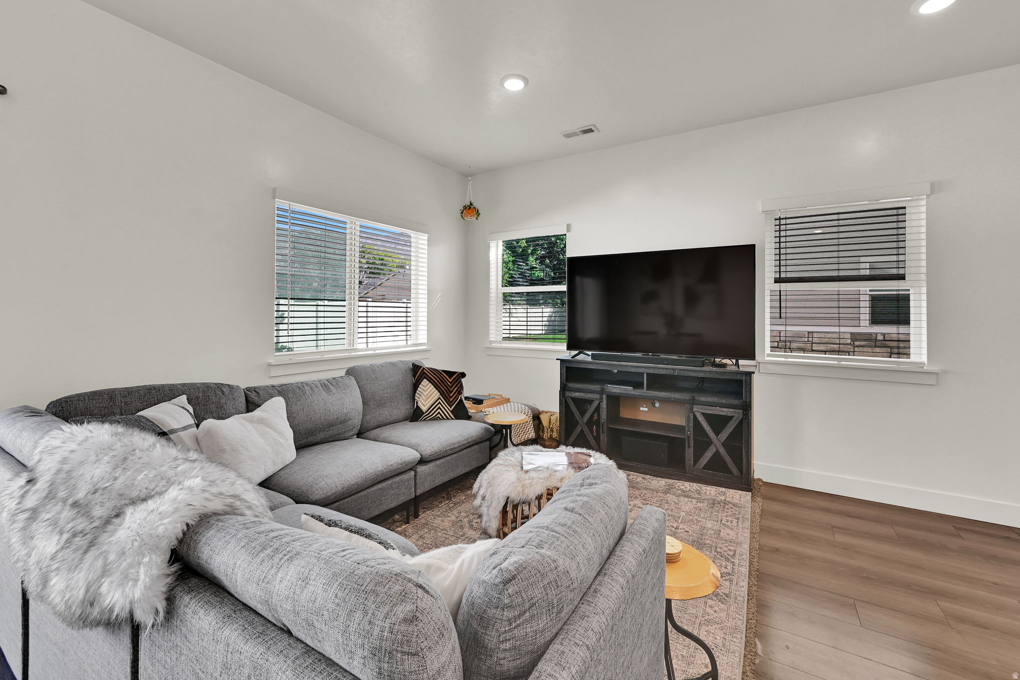 352 E 1850 N #8