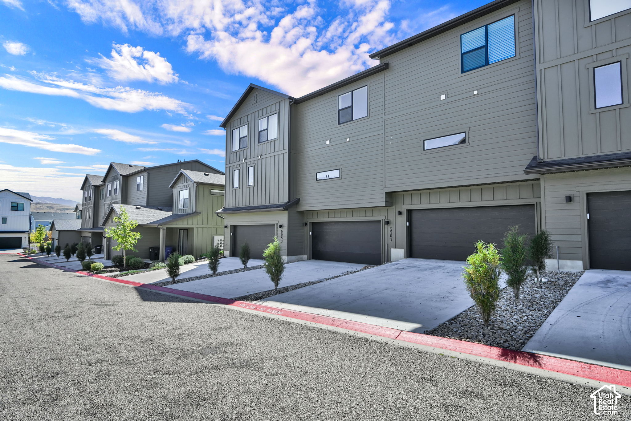 5057 W SNOW CANYON RD