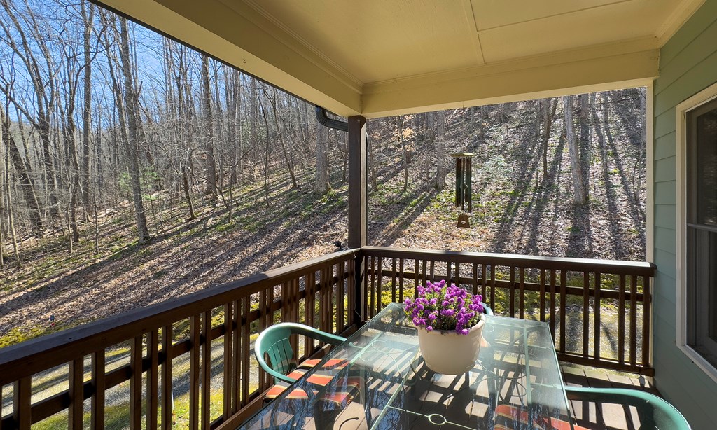 526 Garland Ridge Drive