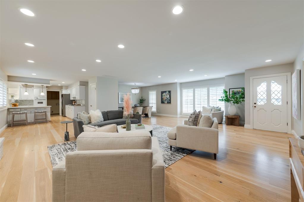 2516 NW 59th Street