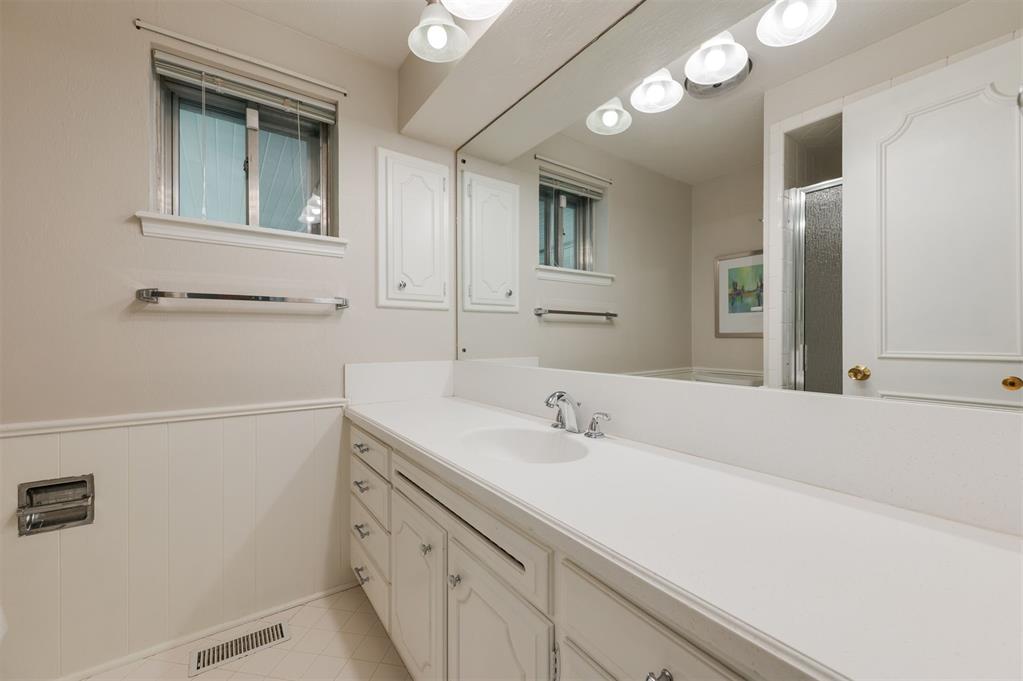 2516 NW 59th Street