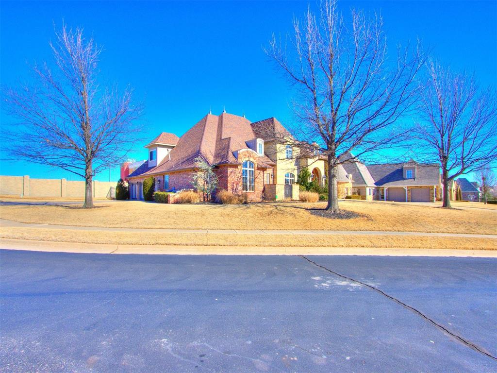13300 Upper Pond Court