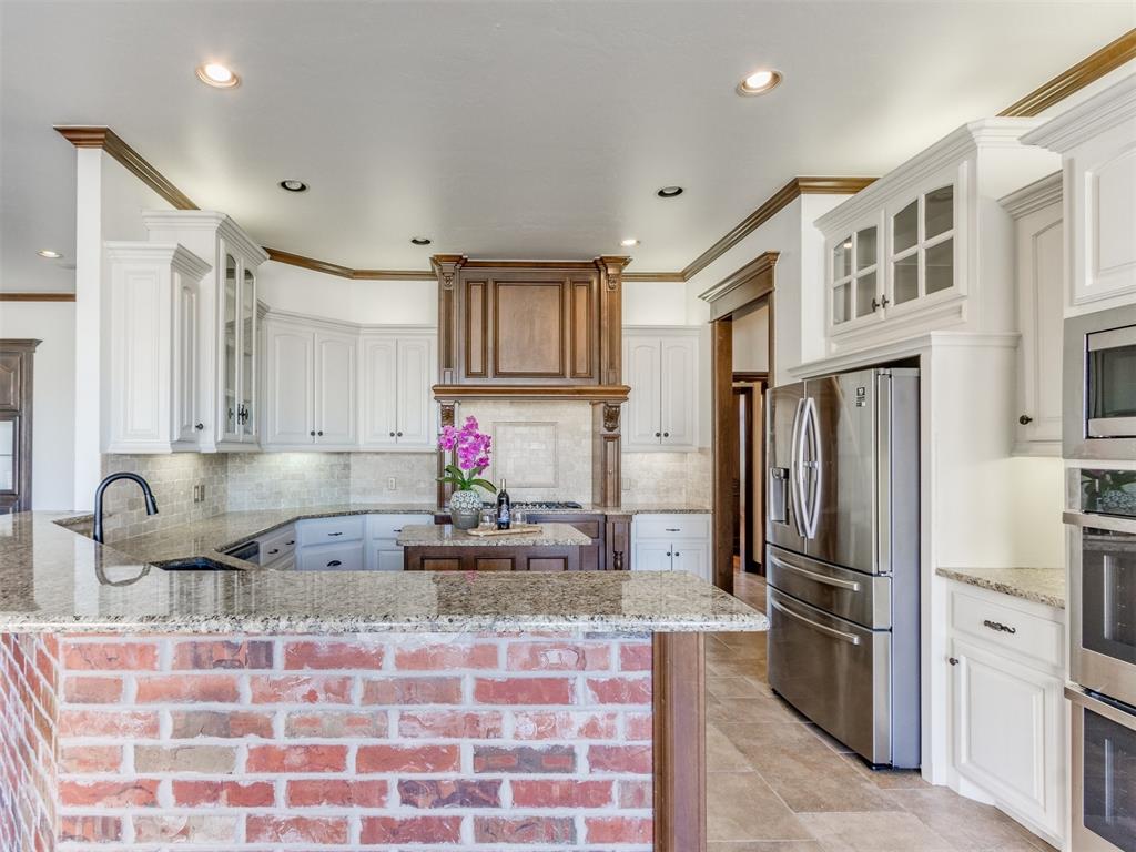 13300 Upper Pond Court