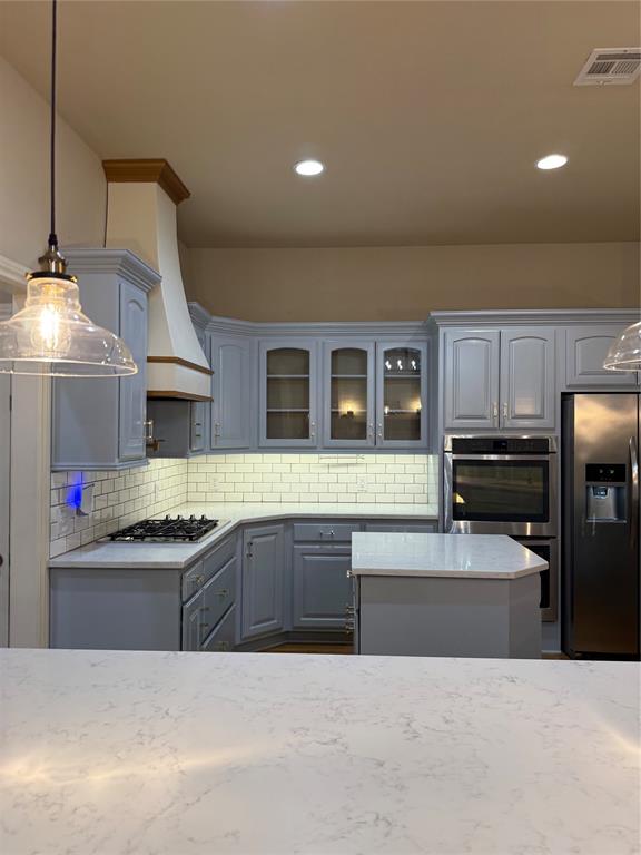 1101 Gulmor Drive