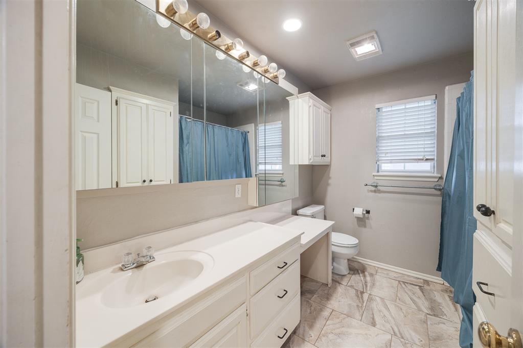2309 Greystone Court