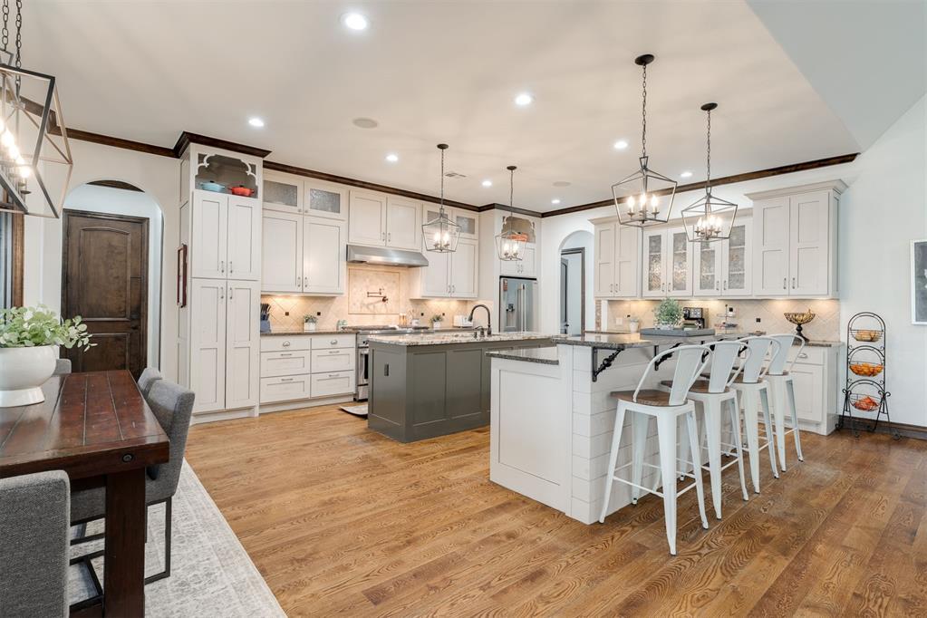4301 Frisco Bridge Boulevard