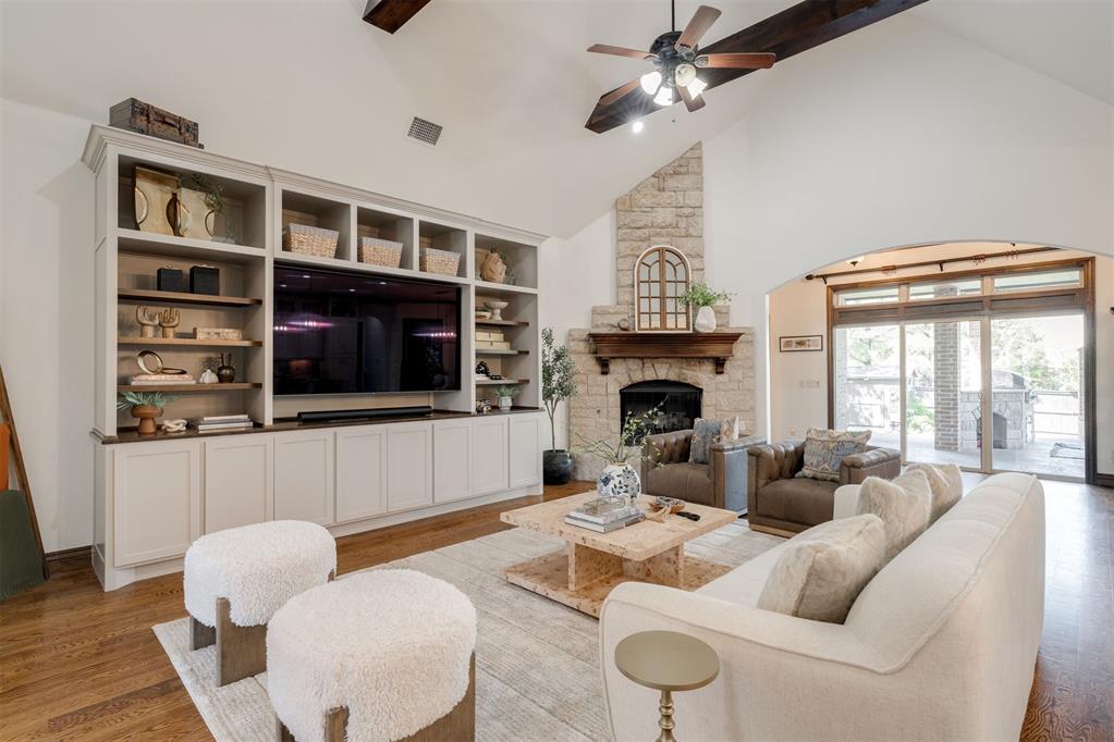 4301 Frisco Bridge Boulevard