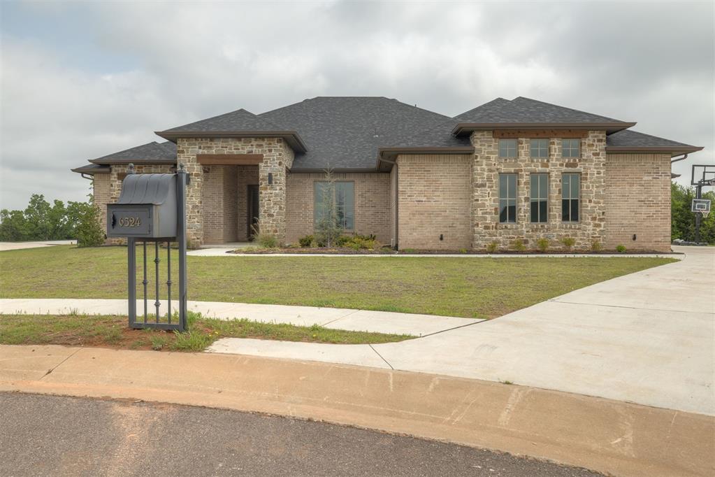 6524 NE 96th Circle