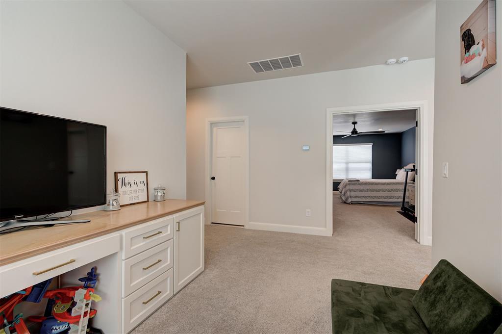 4400 NE 125th Court