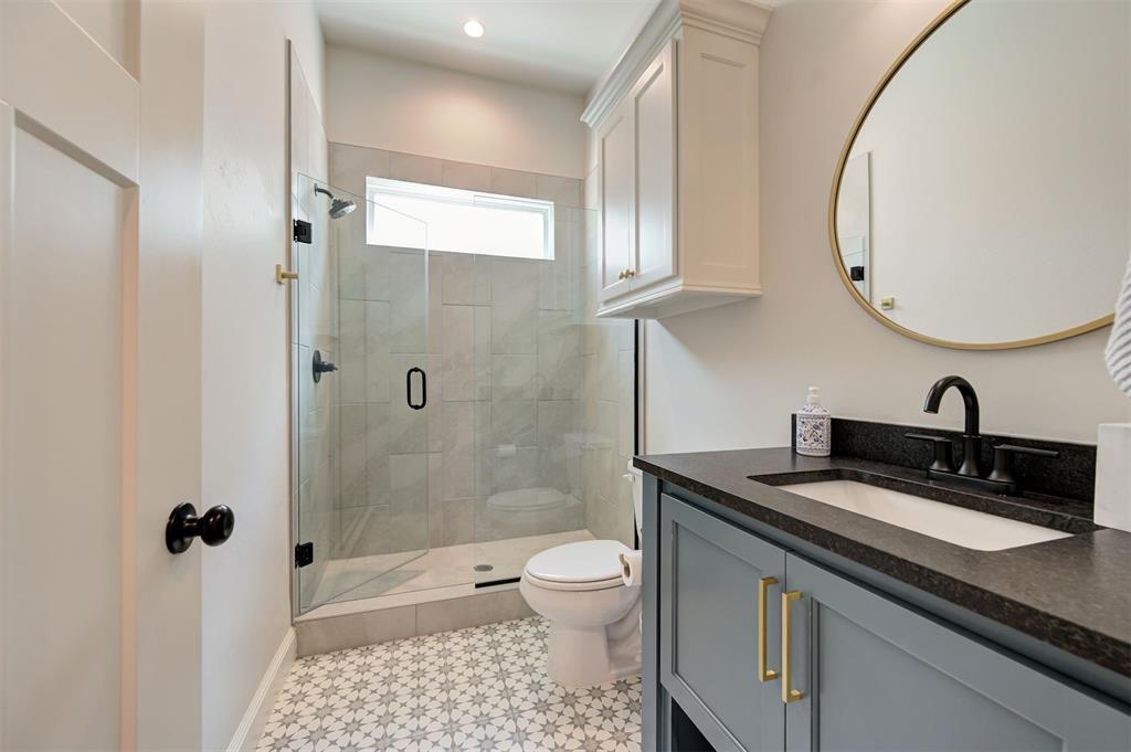 4400 NE 125th Court