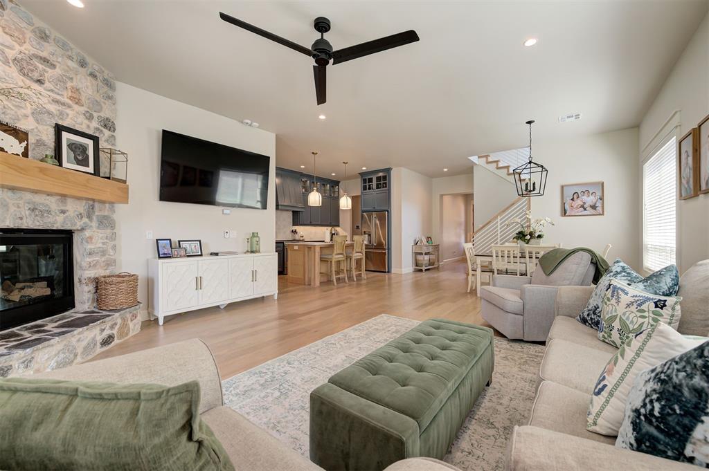 4400 NE 125th Court