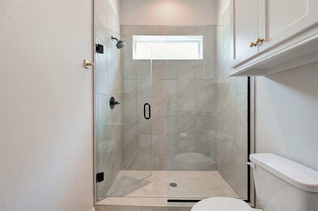 4400 NE 125th Court