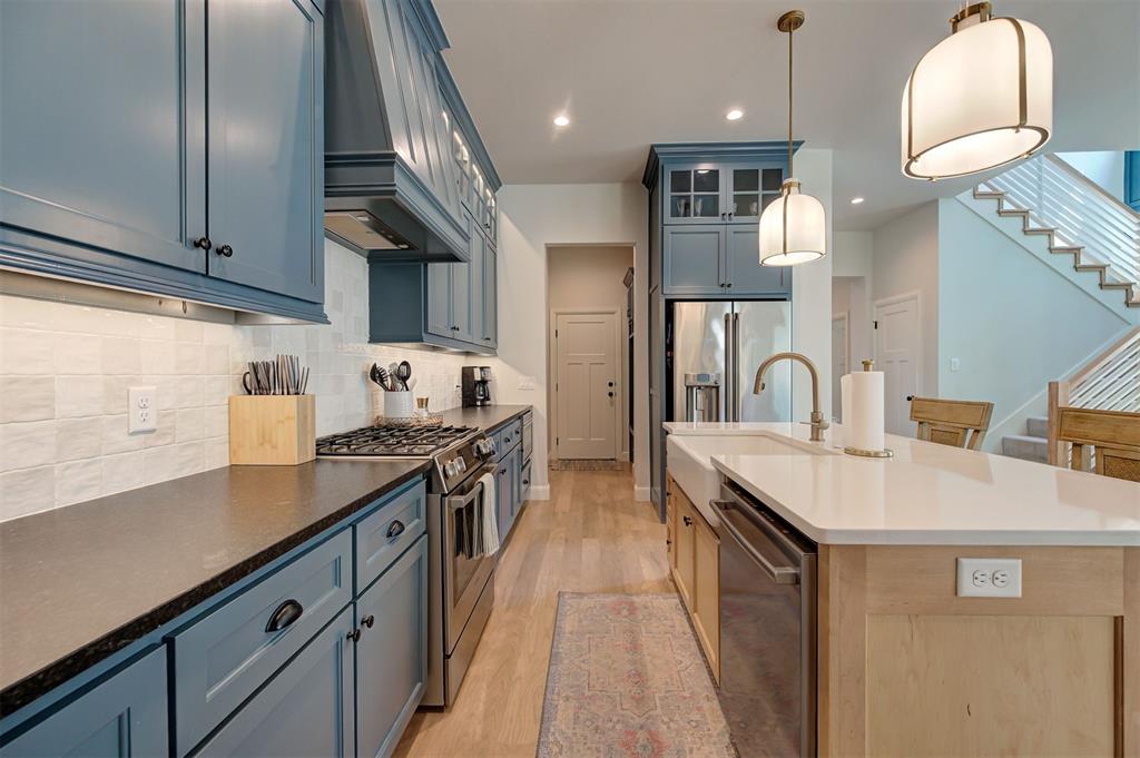 4400 NE 125th Court
