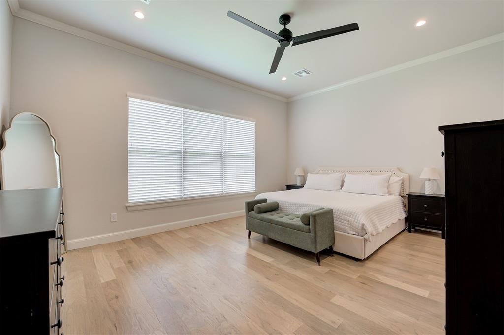 4400 NE 125th Court