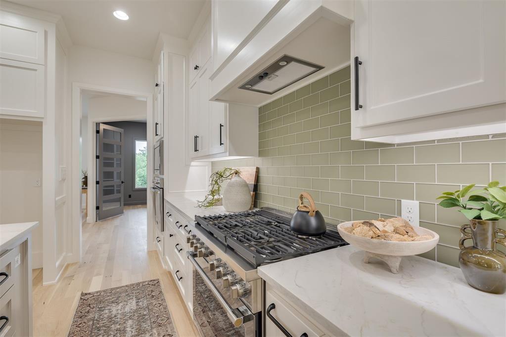 6516 NE 97th Street