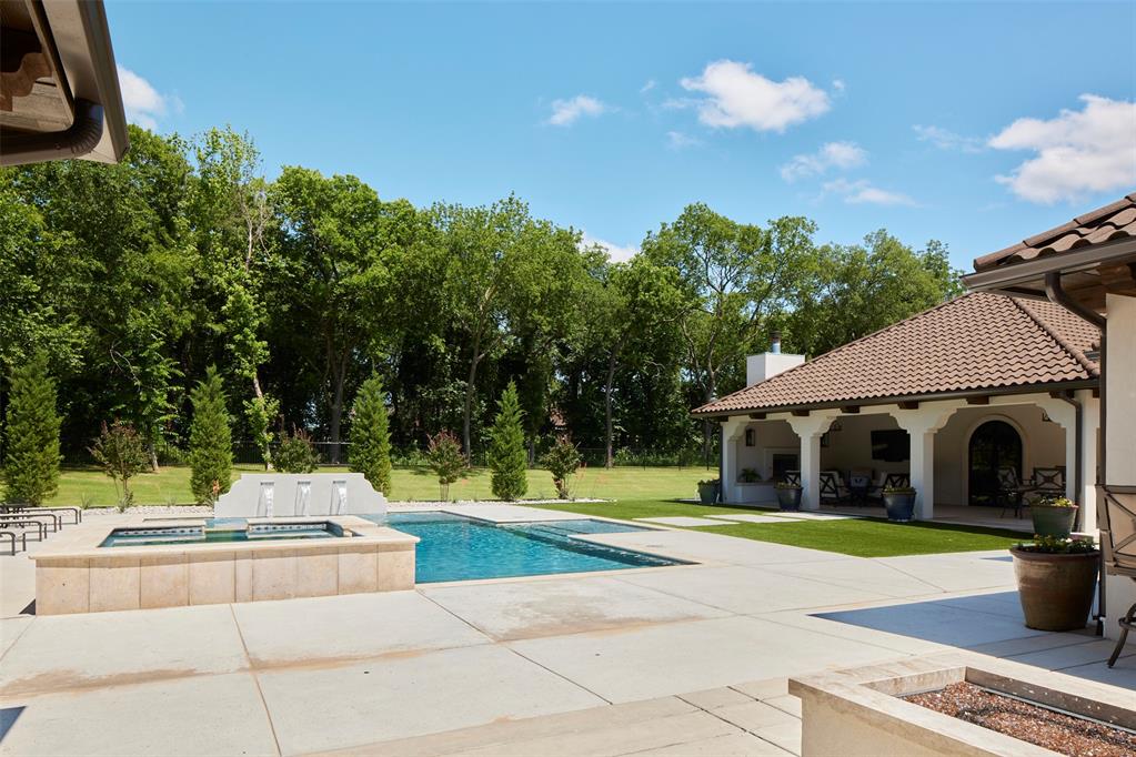13500 Adero Drive