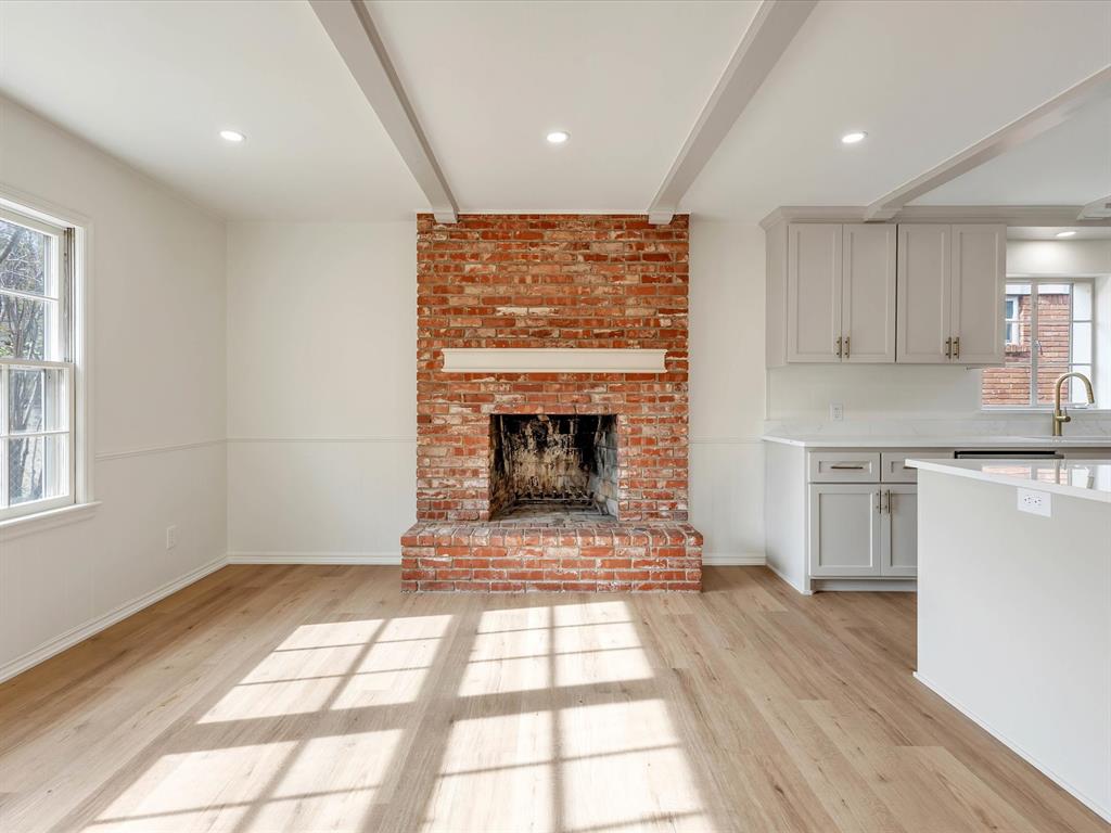 2620 NW 45th Street