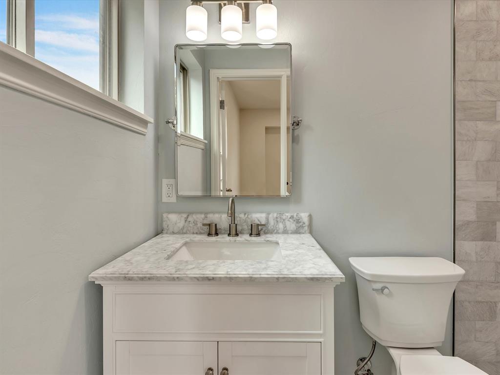 2620 NW 45th Street